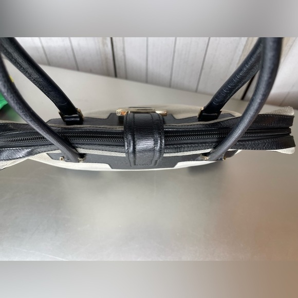 GUCCI Authentic Woven Top Handle Satchel Leather Accent Logo Clasp Career Bag - Picture 5 of 13